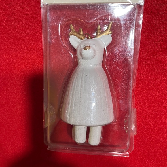 🎄 White & Gold Ceramic Bell Ornaments – Set of 3 (Reindeer, Tree & Santa) – NEW - Picture 10 of 12